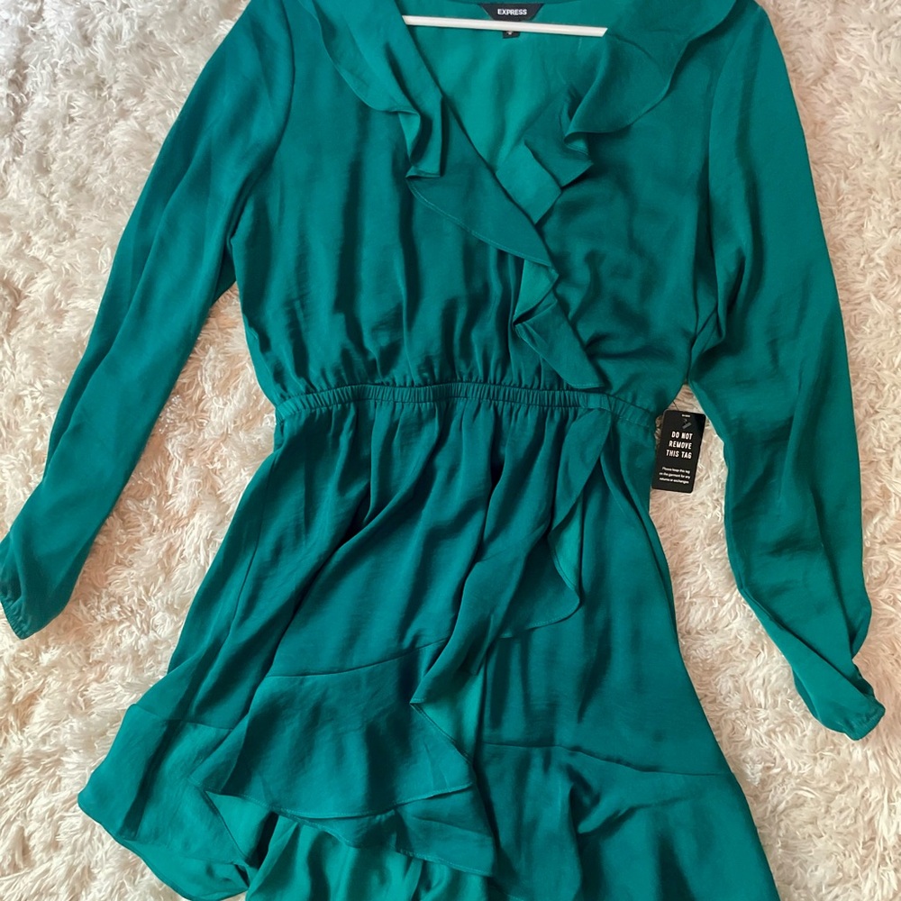 Express Emerald green blouse, flowy dress